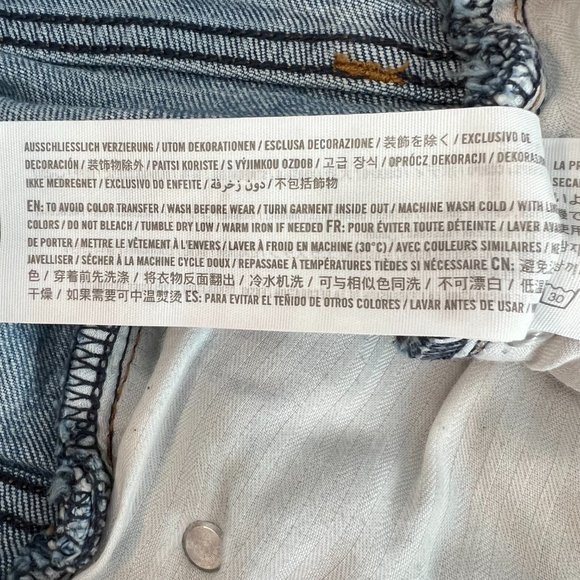 Abercrombie & Fitch The Dad High Rise Jeans Distressed Denim Size 27/4 Short 4P - Picture 9 of 12